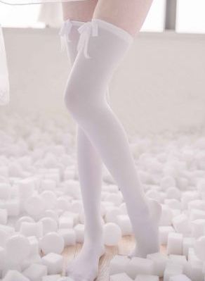 灰色三部曲动漫_BD英语完整版观看