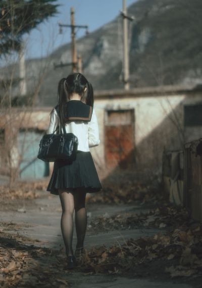 裸画情缘_BD英语电影全集观看