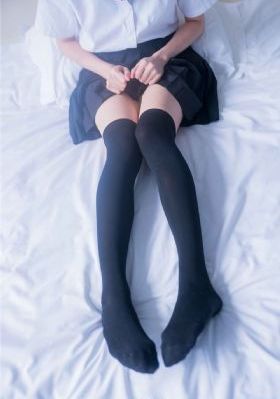 禁止的爱善良的小姨子未删减版_蓝光免费全集观看