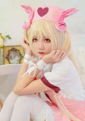 丰满的星期一_1080完整视频观看