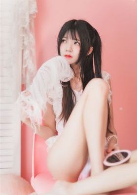 善良的女秘书的目的hd_高清完整视频