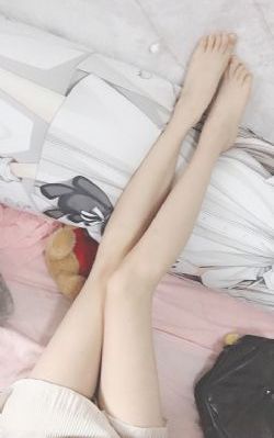 我和岳的性经历_蓝光免费在线播放